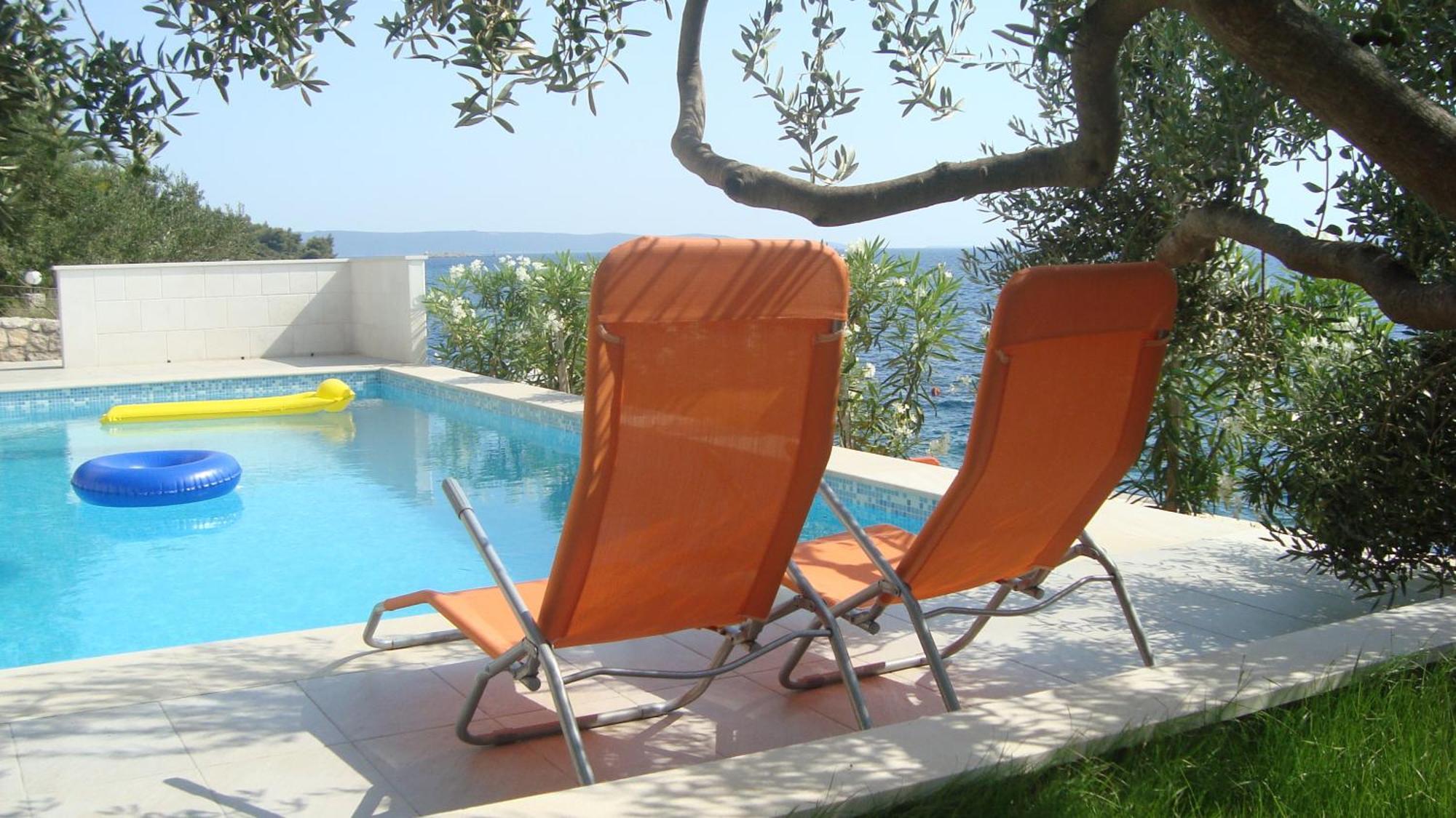 Apartments Niana With Heated Seawater Swimingpool Donji Okrug  Ngoại thất bức ảnh