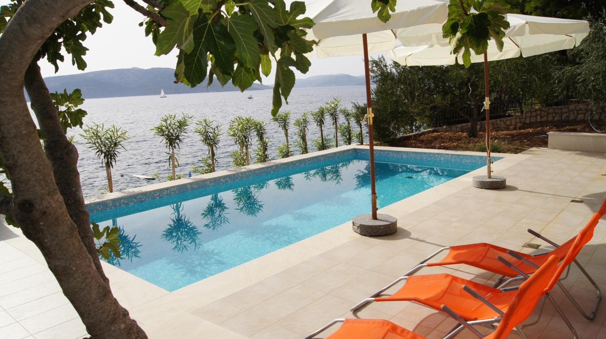Apartments Niana With Heated Seawater Swimingpool Donji Okrug  Ngoại thất bức ảnh
