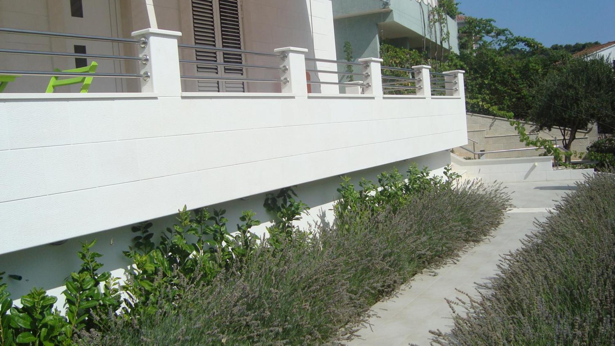 Apartments Niana With Heated Seawater Swimingpool Donji Okrug  Ngoại thất bức ảnh
